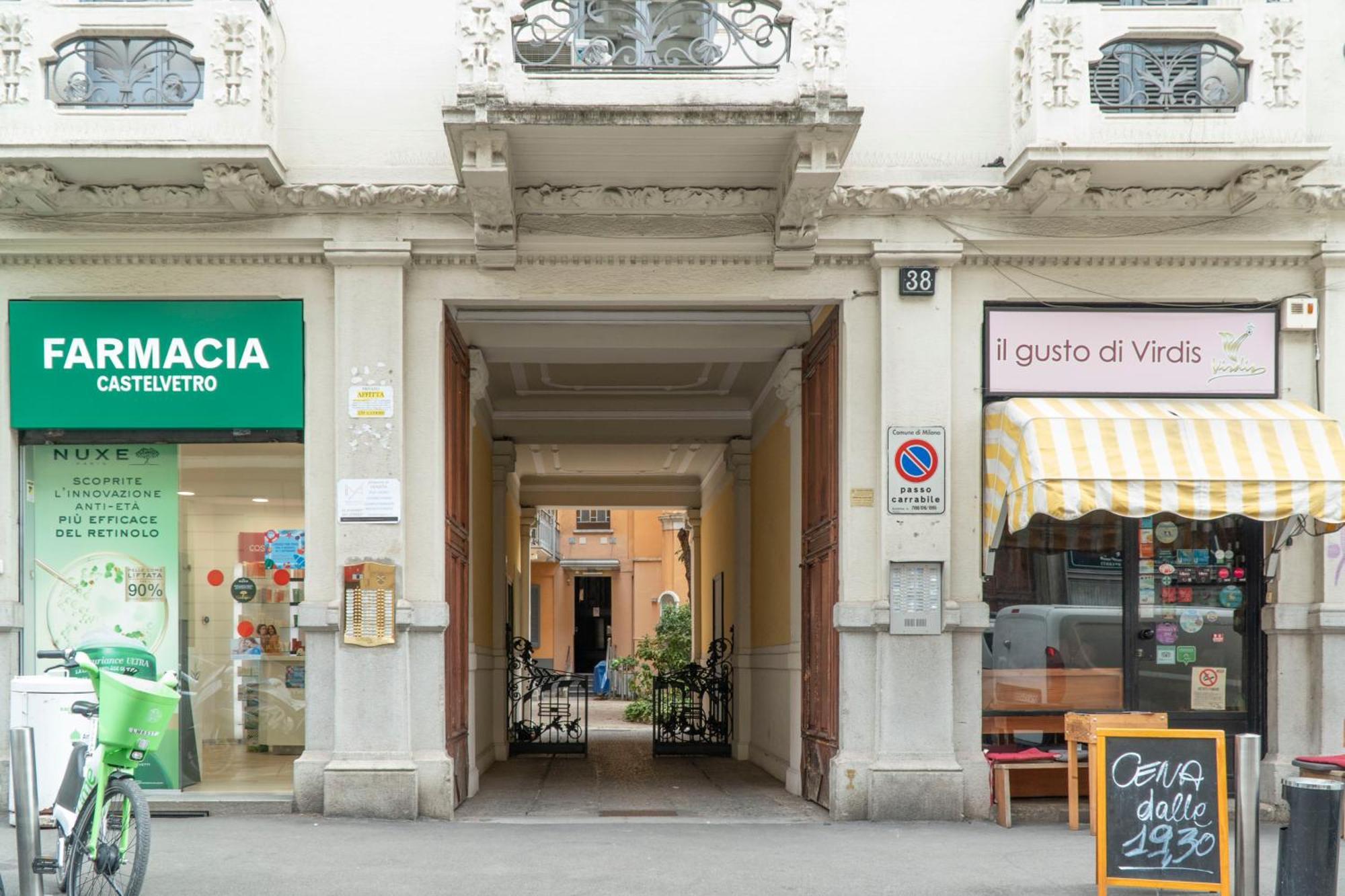 Casa Holden Al Parco Sempione, Milan